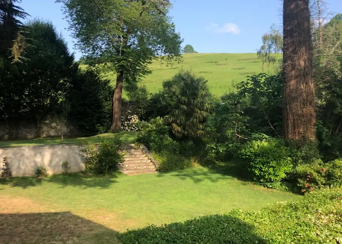 - Maison De Maitre Du Xviie 3* Saint-Pé-de-Bigorre